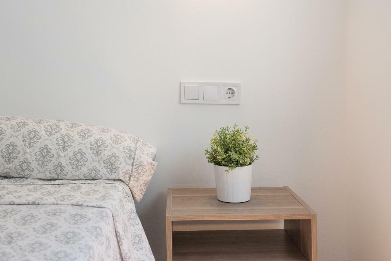 Apartamento Munoz Torrero Apartment Malaga Ngoại thất bức ảnh